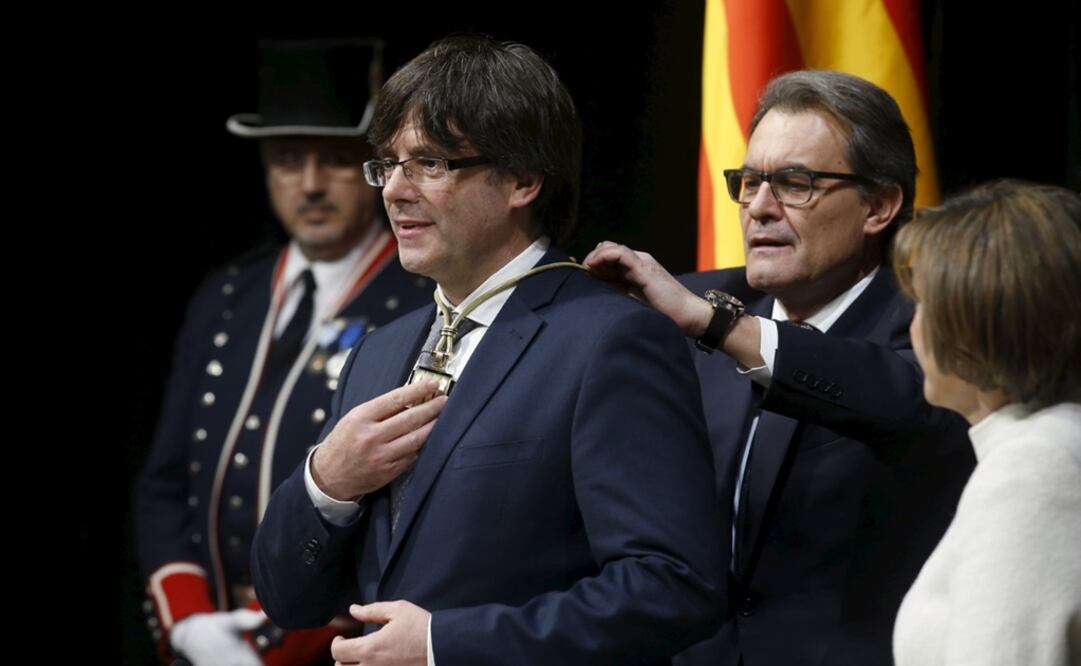 En su mensaje, Puigdemont reclamó herramientas propias que vayan más allá de una comunidad autónoma y conviertan a Cataluña en un Estado, algo que ante lo que “imposible es sólo una opinión”  (Foto: Reuters)