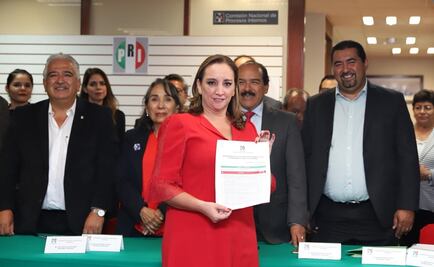 Claudia Ruiz Massieu se registra para buscar presidencia del PRI