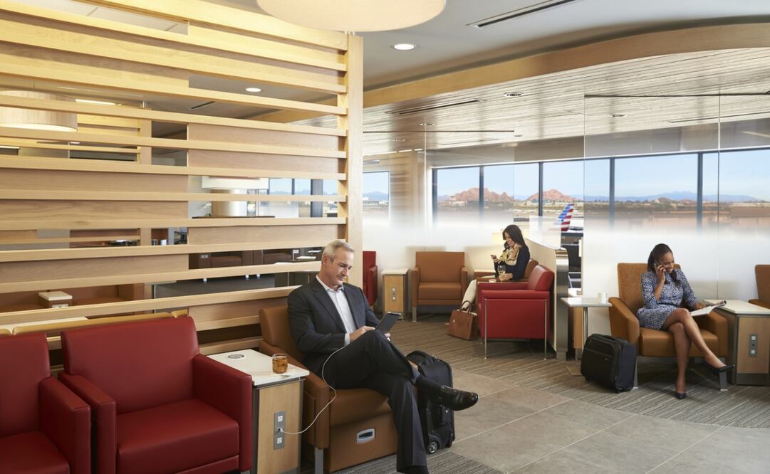 Puedes entrar a las salas VIP como parte de una membresía o con un day pass. Foto: American Airlines