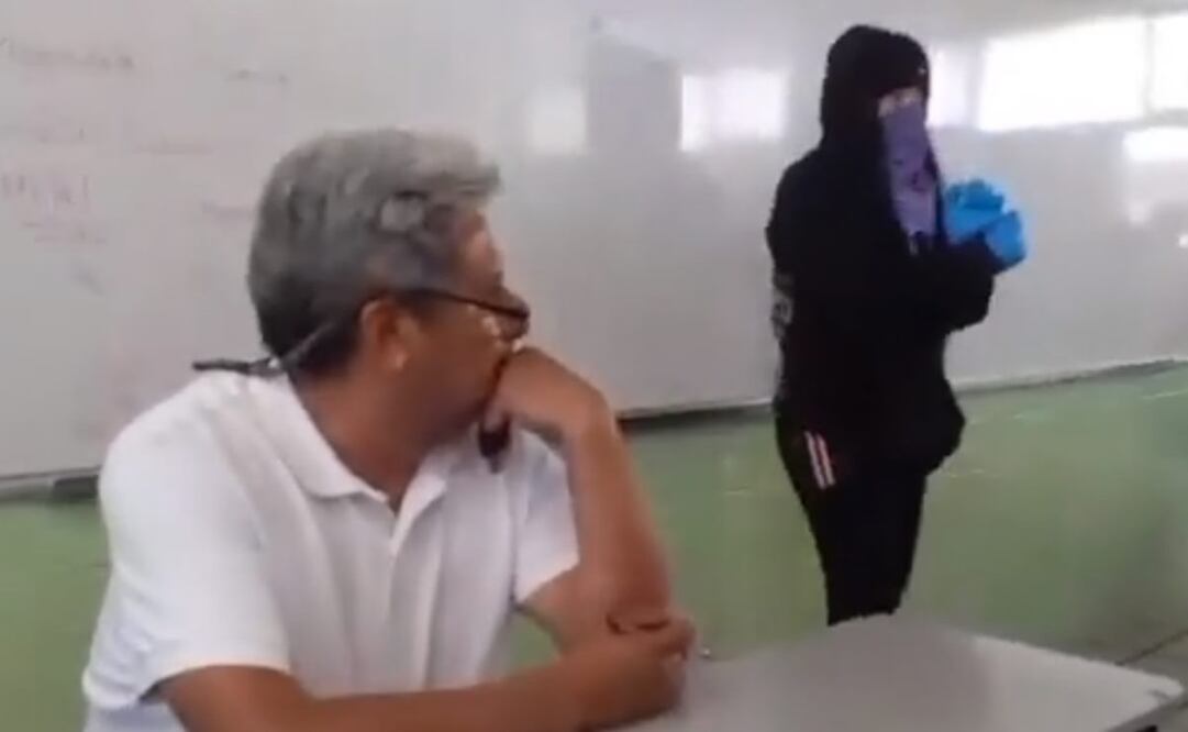 Alumnas difunden video de golpiza a profesor acusado de violencia de género en Vocacional 8. Foto: Especial