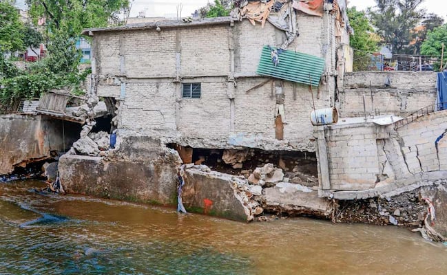 Río hondo, peligro latente de desbordamiento en Naucalpan