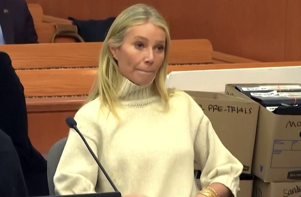 Gwyneth Paltrow es acusada de golpear a un hombre jubilado, mientras esquiaba en Utah hace más de seis años.
Foto: AP