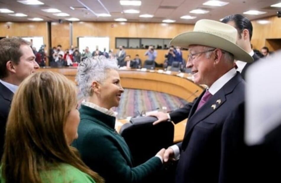 Una popera en San Lázaro: El trabajo como diputada de Federica Quijano, de Kabah, y un polémico voto  