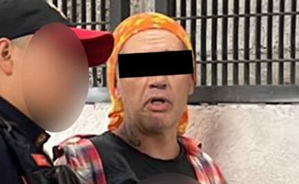 Detienen a hombre con bastón espada tras amenazar a una mujer en CETRAM Martín Carrera