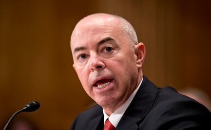 Migrantes celebran nominación de latino en Seguridad Nacional de EU