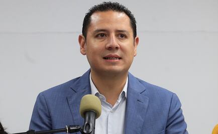Gobierno de AMLO, "neoliberal" como gobiernos del pasado: PRD