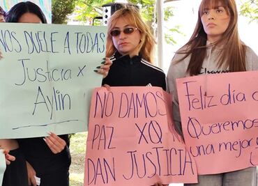 Alumnas protestan por feminicidio de Aylin tras primer informe de rectora de la UAEM; piden atender casos de violencia