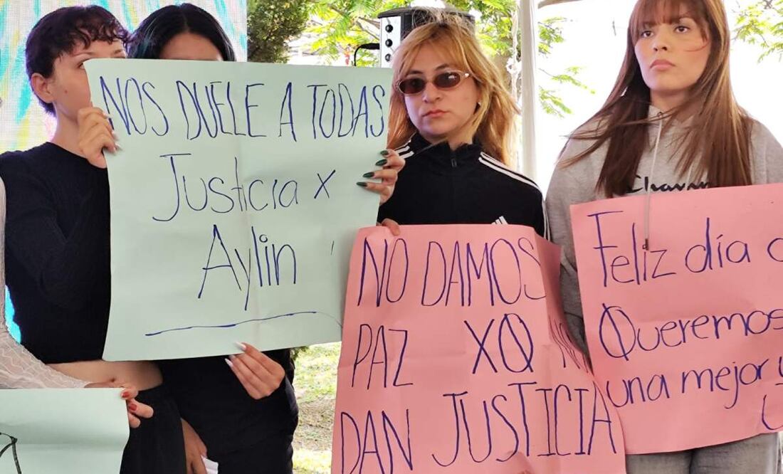 Protesta por feminicidio de Aylin tras el primer informe de actividades de la rectora de la Universidad Autónoma del Estado de Morelos (30/04/2025). Foto: Especial