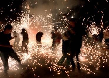 Estas son las tres sanciones que pueden darte por quemar cohetes en CDMX