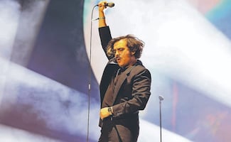 Enjambre guía viaje del Vive Latino