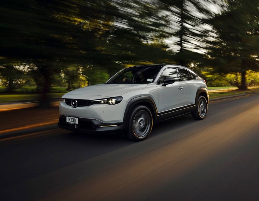 Primer contacto: Mazda MX-30 2022, emociones no contaminantes