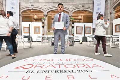 Alejandro Aguilar pasa a certamen nacional de oratoria