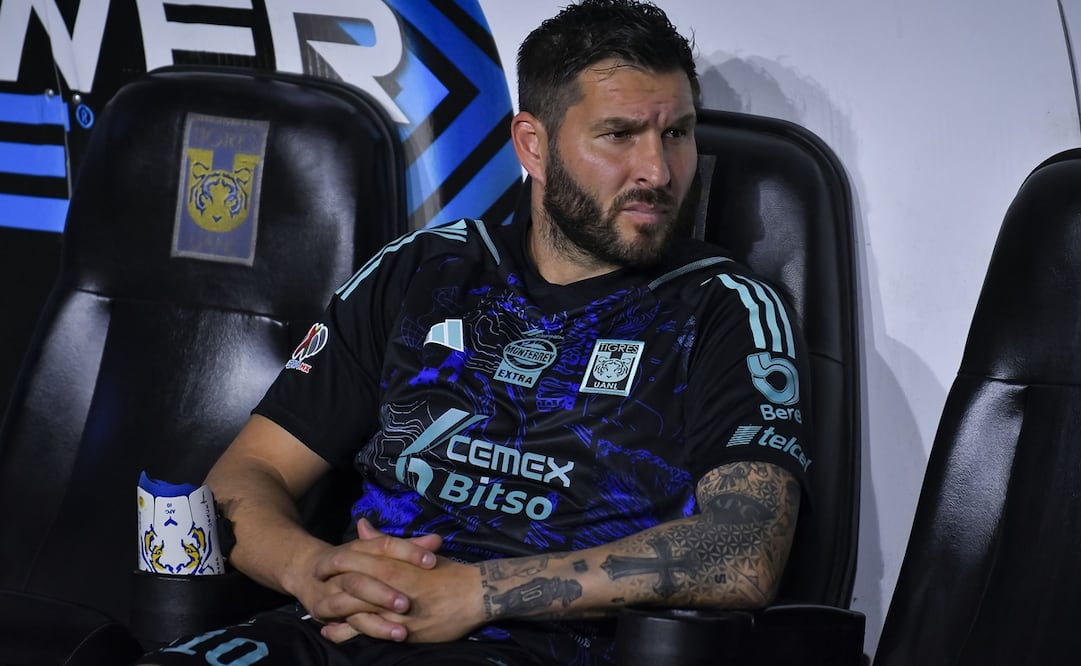 Gignac empezó el partido en la banca / Foto: Imago7