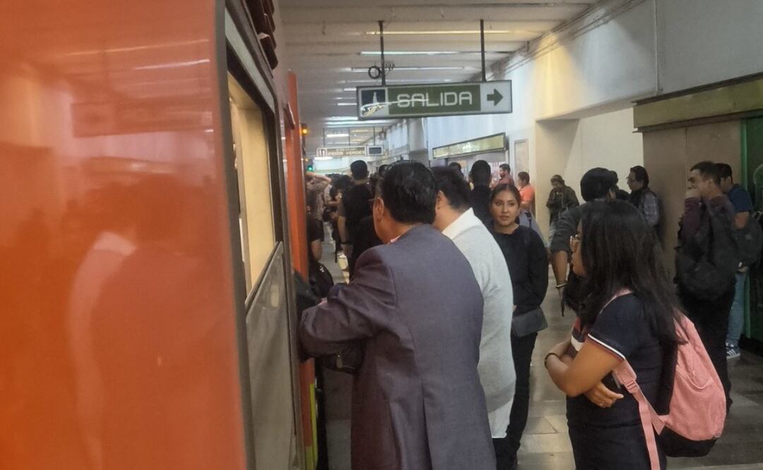 Reportan retrasos en Línea 3 del Metro por una persona arrojada a las vías (27/02/2025). Foto: Captura de pantalla