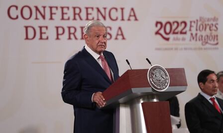 AMLO llama a Banxico a no aumentar la tasa de interés para que haya inversión y crecimiento económico