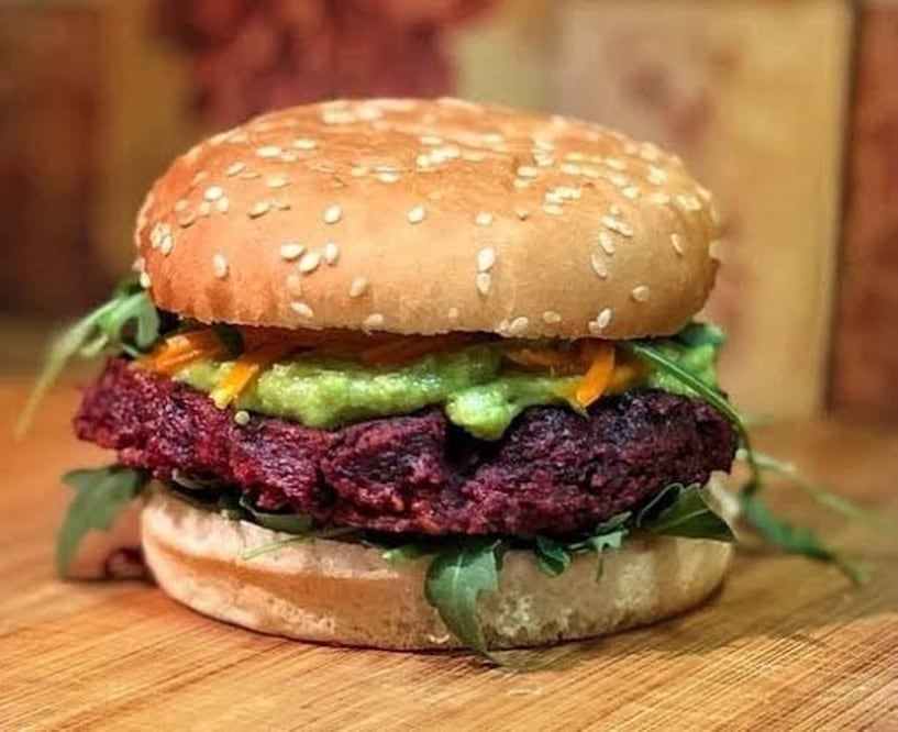 Habrá más de 40 expositores de hamburguesas, tacos y pizzas veganas  / Foto: Feria de la hamburguesa y el snack vegano