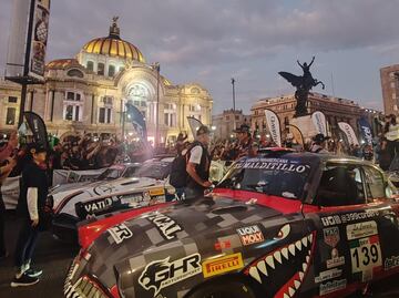 Locura en la llegada de la Carrera Panamericana a la CDMX