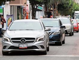 Fechas de verificación vehicular 2025: consulta cuándo te toca según el color de tu engomado