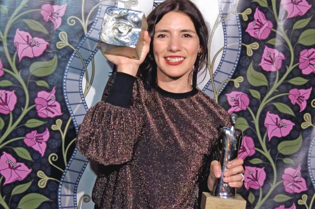 Avilés narra la vida de una mujer que limpia habitaciones en un hotel. (AP)