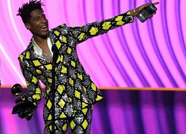 Bad Bunny, Juanes y Jon Batiste, primeros galardonados del Grammy