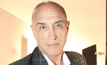 Pedro Torres se disculpa por usar chaleco de la Policía Federal