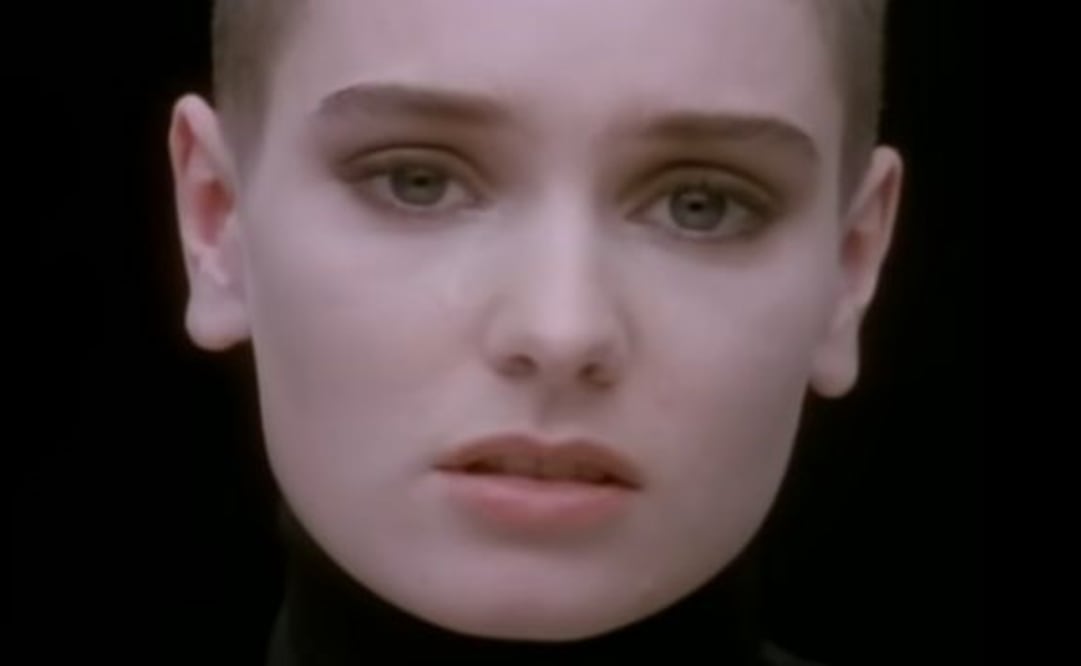La canción de "Nothing Compares 2 U" catapultó a Sinéad O'Connor. /  Foto: Captura de video "Nothing Compares 2 U" en YouTube
