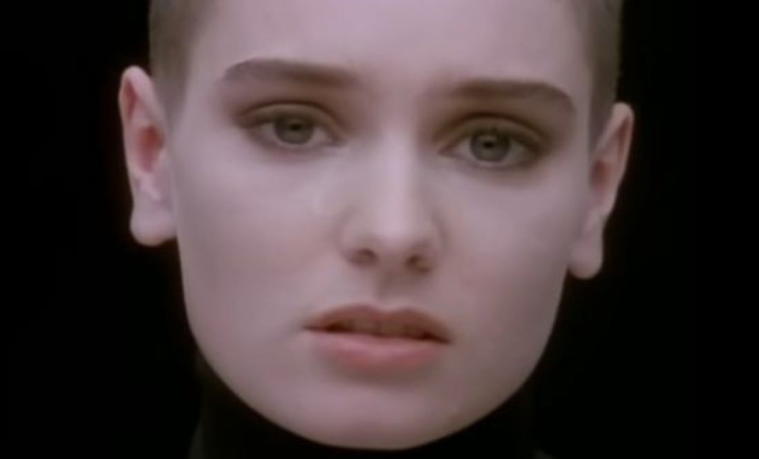 La canción de "Nothing Compares 2 U" catapultó a Sinéad O'Connor. / Foto: Captura de video "Nothing Compares 2 U" en YouTube