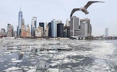 Activan los “jacuzzis de nieve” en Nueva York ante ola de frío; máquinas derriten 120 toneladas por hora