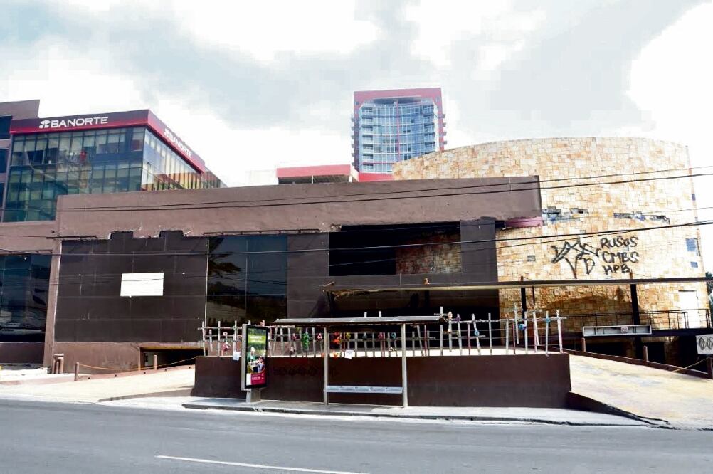 En agosto de 2011, tras el ataque contra el casino Royale se restringió más la apertura de estos establecimientos (ARCHIVO EL UNIVERSAL)