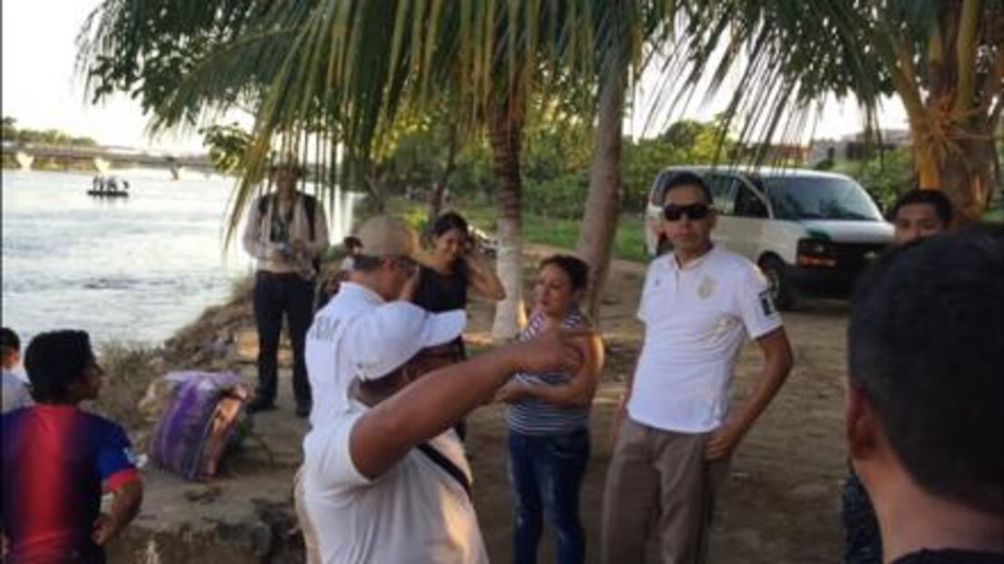 Agentes del INM montan operativo en río Suchiate, Chiapas