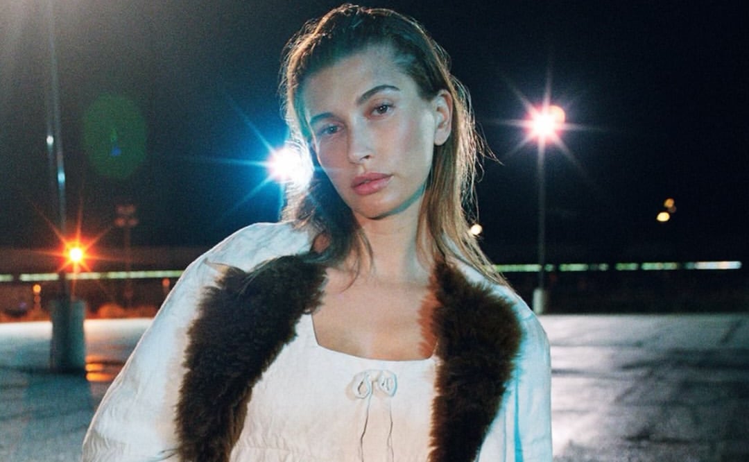 Hailey Bieber es la nueva chica Miu Miu. Foto: Instagram @HaileyBieber, @ZoeGhertner
