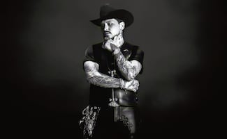 IMPI complica el registro de “El Forajido” de Christian Nodal: Detecta tres nombres similares