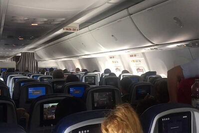 Así se enteraron del gol de México en vuelo comercial