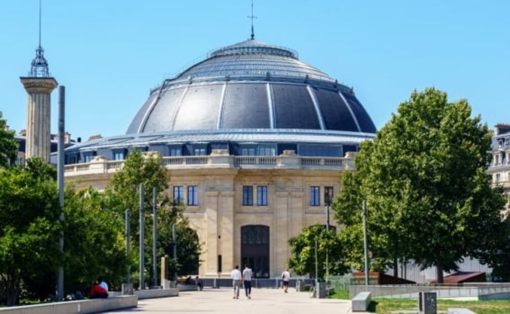 El nuevo museo de París, creado por el suegro de Salma Hayek