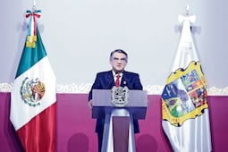 “Tenemos un gobierno que no improvisa”