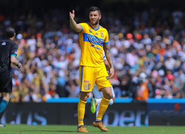 Gignac presume tatuaje de su hijo y la Virgen de Guadalupe