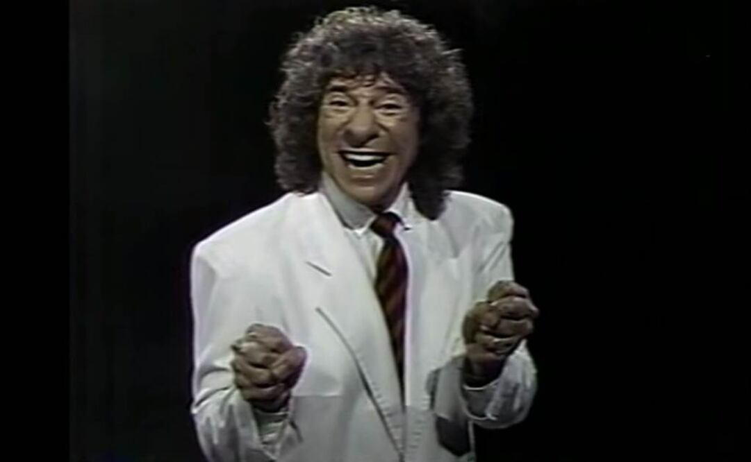 Con un estilo muy personal en el que mezclaba música, versos y textos humorísticos, De la Tejera llegó a triunfar en escenarios internacionales y particularmente en Cuba. Captura de pantalla