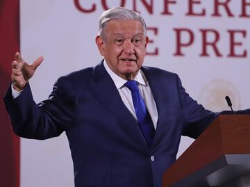 Emplaza AMLO a Loret de Mola a presentar pruebas por dichos sobre entrega de recursos para proteger la frontera