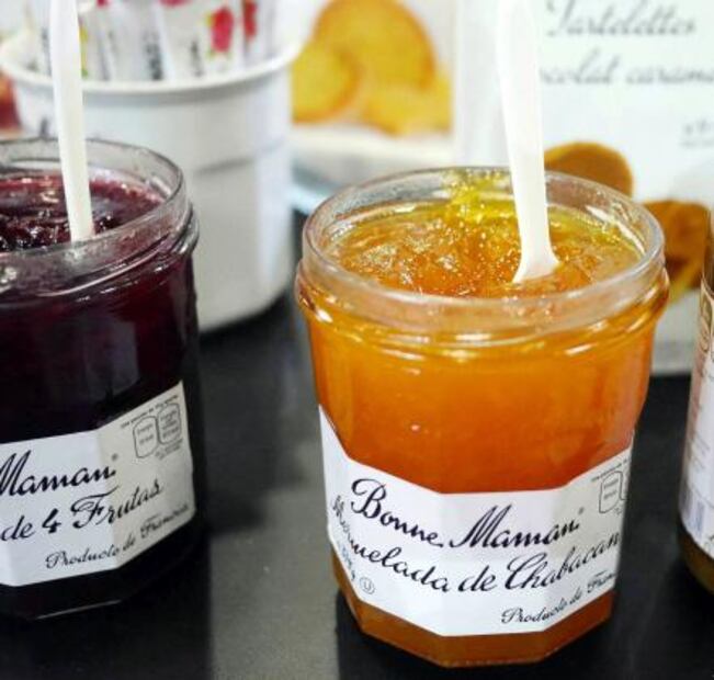 Expresan la tradición francesa en tarros de mermelada
