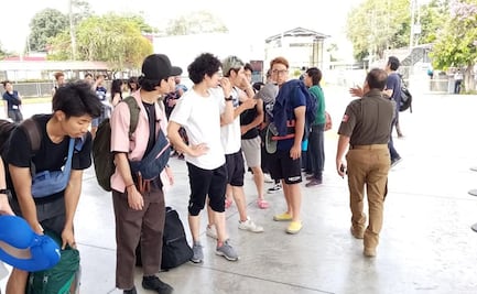 Grupo de 38 turistas asiáticos ingresa a México desde Chiapas