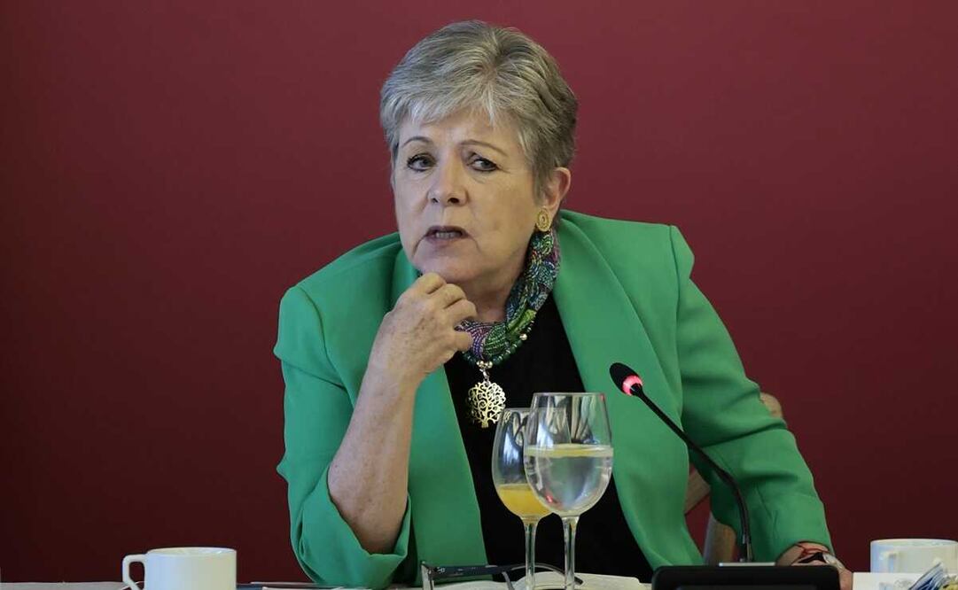 El pasado 13 de junio, López Obrador informó la designación de Alicia Bárcena como titular de la SRE, en sustitución de Marcelo Ebrard. Foto: EL UNIVERSAL