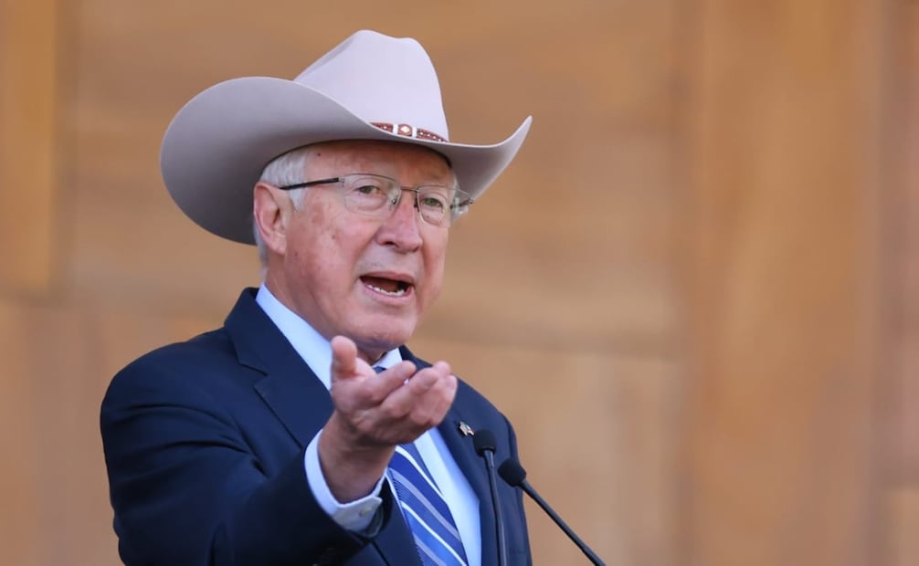 Ciudad de México 17 diciembre 2024 El embajador de Estados Unidos,Ken Salazar encabezado está mañana la ceremonia de dedicación de la nueva embajada ubicada en avenida Legaria en la colonia Irrigación. Foto: Fernanda Rojas/ EL UNIVERSAL