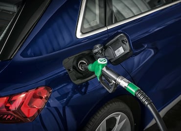 ¿Gasolina verde o roja? Cómo saber cuál lleva mi auto