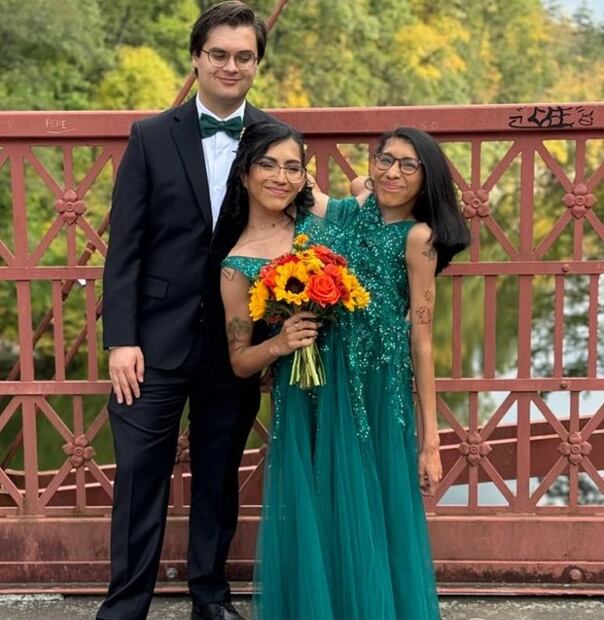 La boda se celebró en otoño del 2024 y solo asistieron los seres queridos más cercanos de Carmen y Daniel. Foto: YouTube