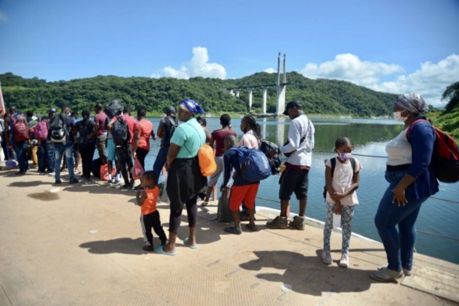 Migrantes cambian ruta para evitar la policía