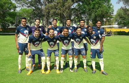 Darwin Quintero juega con la Sub-20 en América