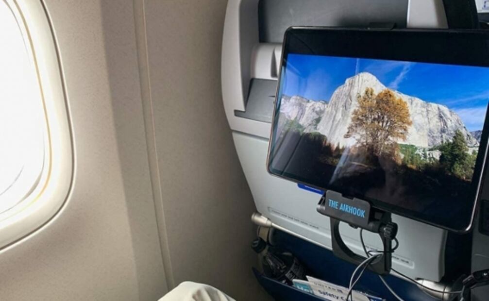 Haz tu vuelo más cómodo con estos 10 artículos irresistibles