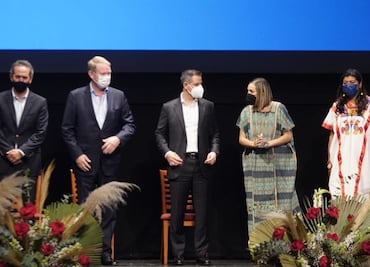 Con arte y cultura, celebran hermandad de pueblos de Oaxaca y Canadá en Encuentros Indígenas 2021