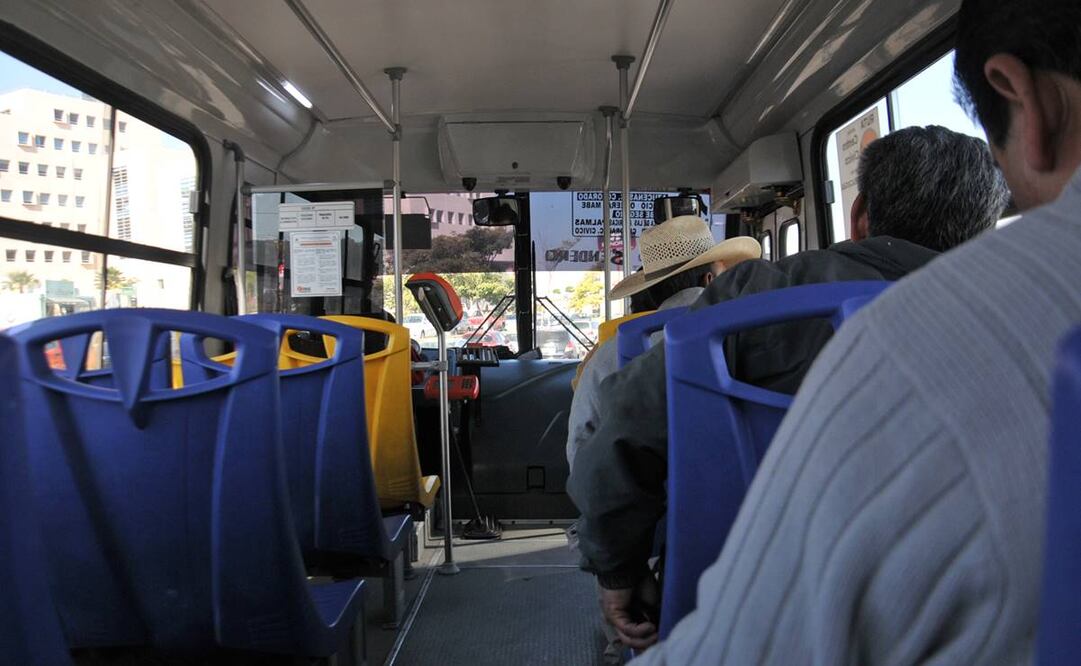 La Alianza Verde Juntos por la Ciudad en el Congreso de la CDMX presentó una iniciativa para establecer la obligatoriedad de colocar cámaras de videovigilancia en las unidades de transporte público de pasajeros. Foto: Archivo/EL UNIVERSAL