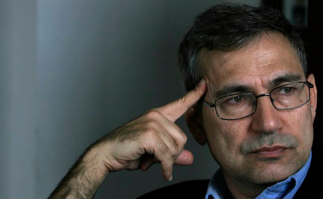 "El cierre de muros, puertas, carreteras (...) me temo que puede dañar un poco la idea de la integridad de Europa", indicó Pamuk, quien dijo que aunque muchos llegan a causa de la guerra, las "razones son más hondas". FOTO: 